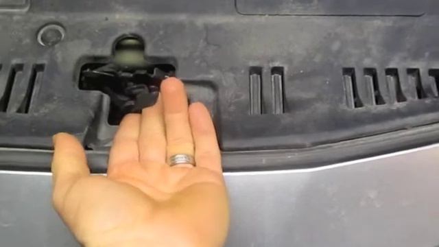 How to Open Hood of Toyota Camry 2007-2014 Models *** DIY Hood Latch Opening Bonnet смотреть онлайн
