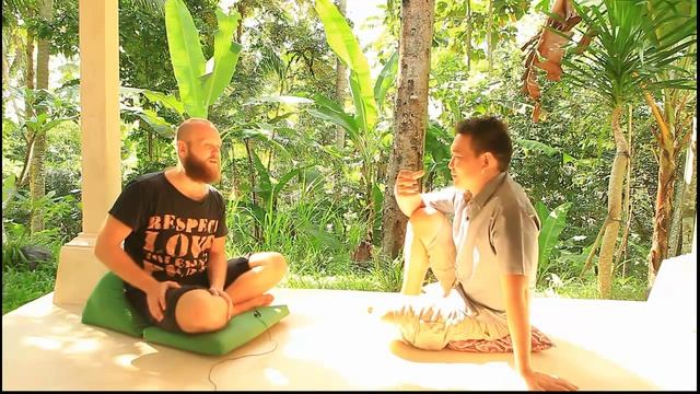 Как занимаясь рисованием, зарабатывать и путешествовать? смотреть онлайн