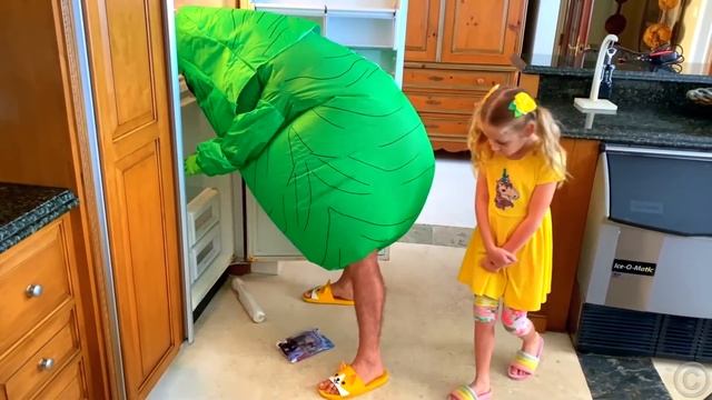 Nastya and the story about a new playhouse and a strange nanny смотреть онлайн