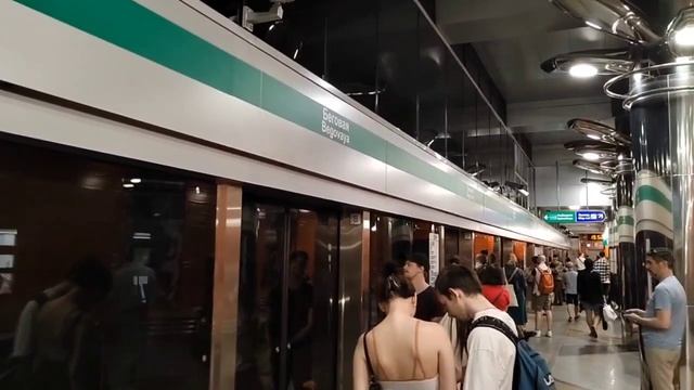 Станция метро "Беговая", Санкт-Петербург. Russian metro, Russia, Saint Petersburg. смотреть онлайн