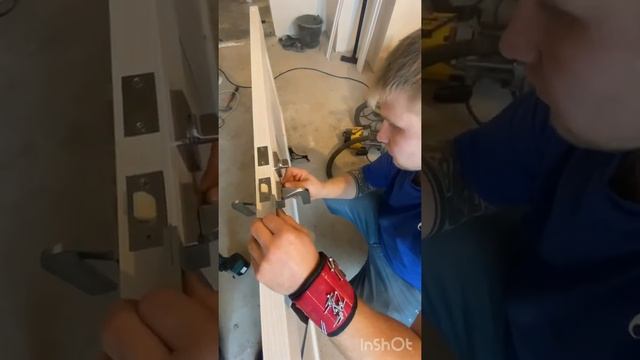 Установка Дверей врезка фурнитуры видео 3.2 смотреть онлайн