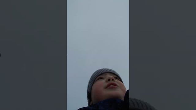 мы с другом открыли подъезд без ключей и рассказываем историю базы из тровы смотреть онлайн