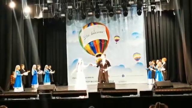 Грузинский танец "Давлури". Ансамбль Сакартвелло смотреть онлайн
