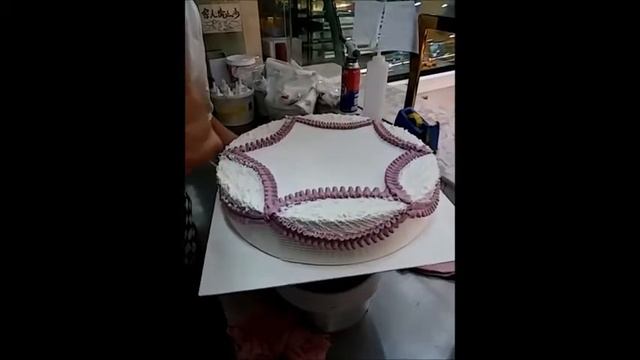 How to decorate simple cake in minutes смотреть онлайн