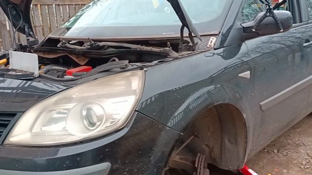Ремонт сценік 2.Продовження.Ставлю подушку без зняття стойки. смотреть онлайн