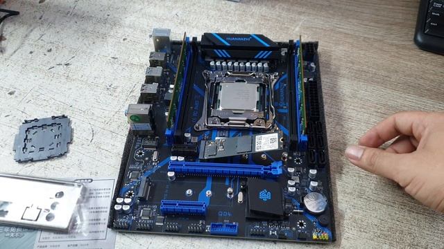 Huananxhi X99 QD4 chạy Xeon E5-2643v4 Case hồ cá mini Andorphin M Arctic смотреть онлайн