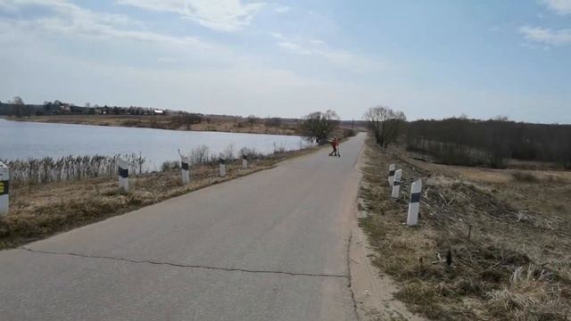 Брать  моноколесо на дачу? На моноколесе по бездорожью.