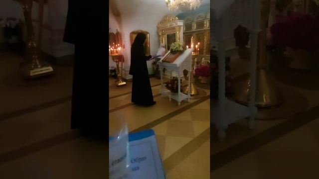 Акафист пред Иконой Божией Матери »Избавление от бед страждущих» смотреть онлайн