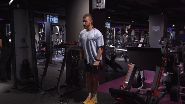 Side swings with dumbbells / Махи в стороны с гантелями стоя смотреть онлайн