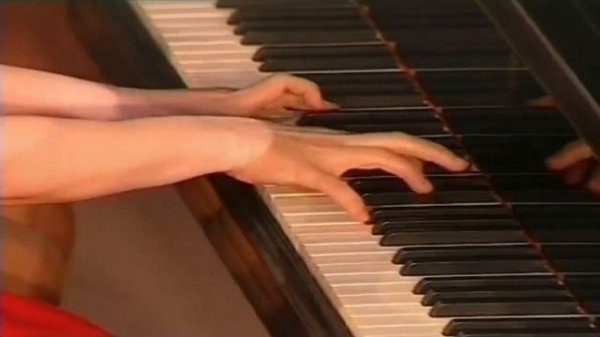 F. Schubert - Piano Trio No. 2 Es-Dur /I mov/. Khachaturian Trio