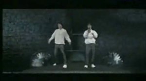 Flying Steps - Breakin' It Down (HQ Videoclip)