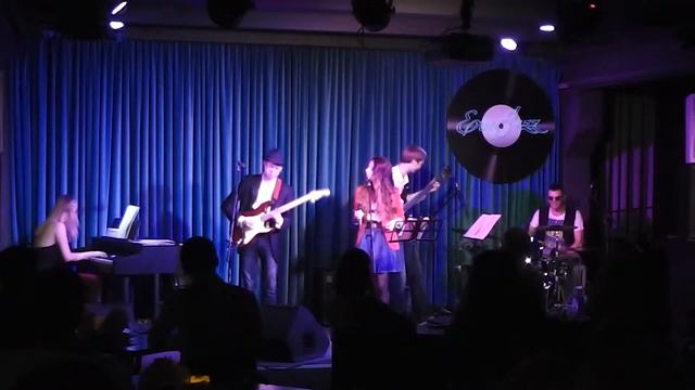 Blues Encore - Johnny Guitar - Live In EverJazz смотреть онлайн