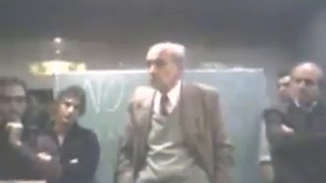 Asamblea Estudiantil del 22/5 - CGCB смотреть онлайн