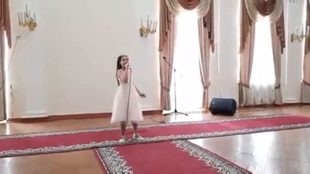 Васина Дарья, 11 лет. "Сны как бабочки цветные"(Э.Путилова). смотреть онлайн