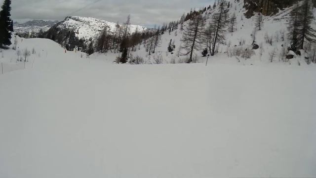 GOING DOWN ARABA'S BLACK SKI RUN 5, DOLOMITI SUPERSKI смотреть онлайн