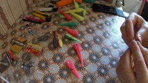 Качественный и быстрый монтаж поролонки на офсетном крючке!