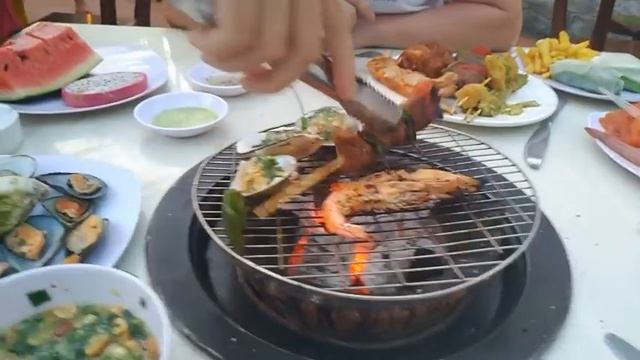 Вкусная страничка из Вьетнама. Ресторан буфет 