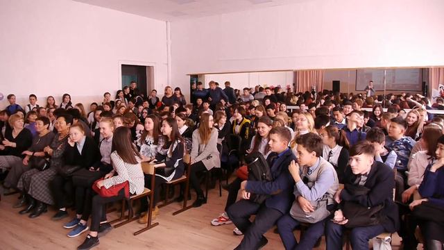 Шах Фреза и Катя Соль в школе Улан-Удэ смотреть онлайн