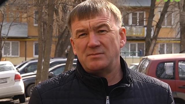 Детская площадка против гаражей. Кто победит? История двора в Железнодорожном районе Самары смотреть онлайн