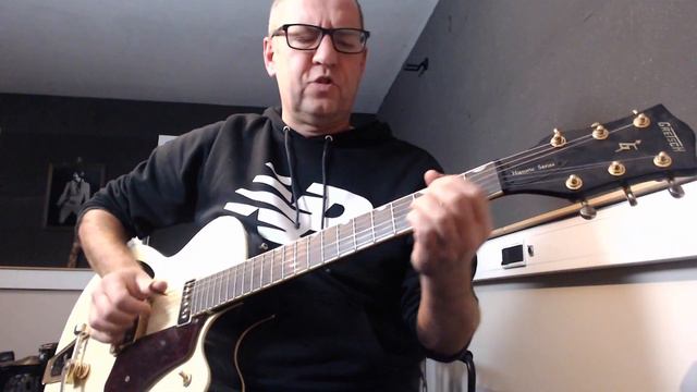 Blue moon of kentucky - thumbpicking, cover Elvis Presley смотреть онлайн