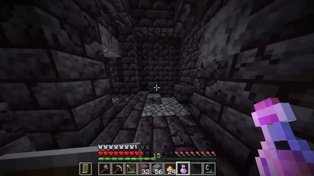 Minecraft Manhunt, But There's Custom Ender Pearls смотреть онлайн