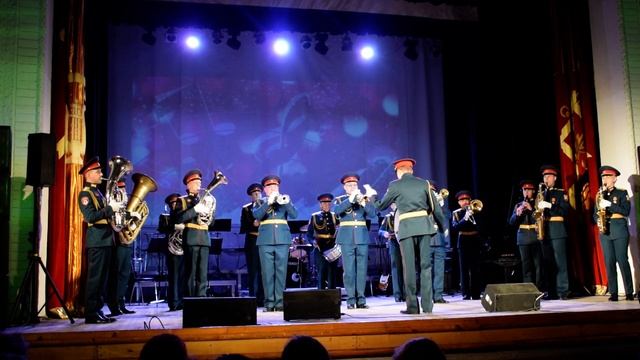 Военный оркестр РосГвардии РФ под управление В.Таева смотреть онлайн