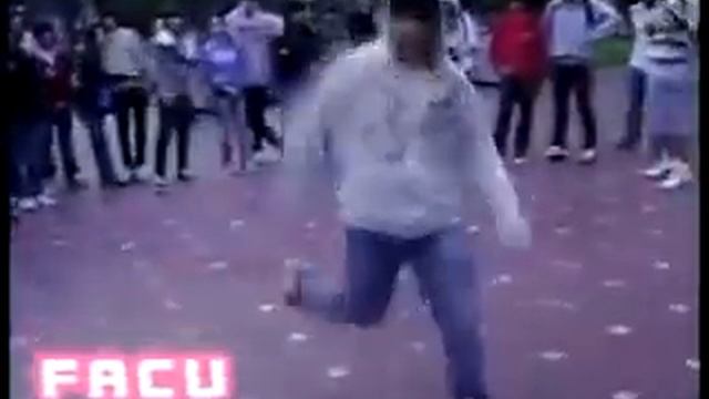 Эмо бои танцуют смотреть онлайн