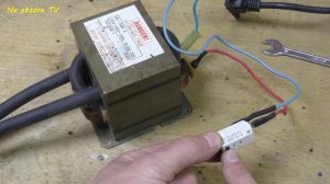 ПРОСТЕЙШАЯ ТОЧЕЧНАЯ СВАРКА ИЗ МИКРОВОЛНОВКИ СВОИМИ РУКАМИ!