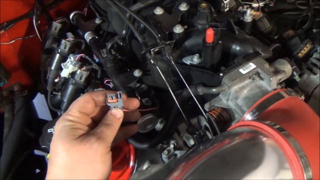 How To Test Fuel Injectors with a Noid Light TUTORIAL смотреть онлайн