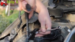 Установка упоров капота (амортизаторов) на Nissan Qashqai J10 (www.upora net)