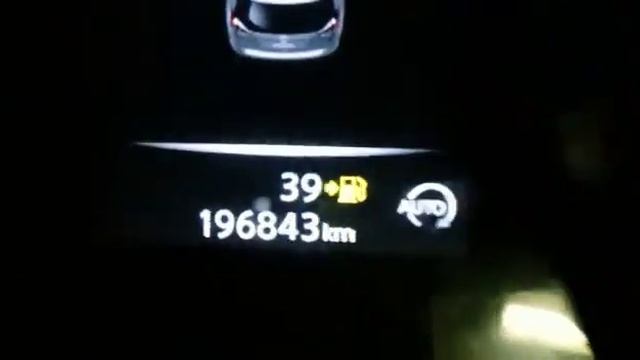 2015 NISSAN X TRAIL 1.6dCi XE (T32) смотреть онлайн