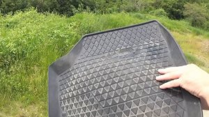 Как я залатал дырку в коврике Авто | Заводской коврик протёрся? - Заплатку ему)