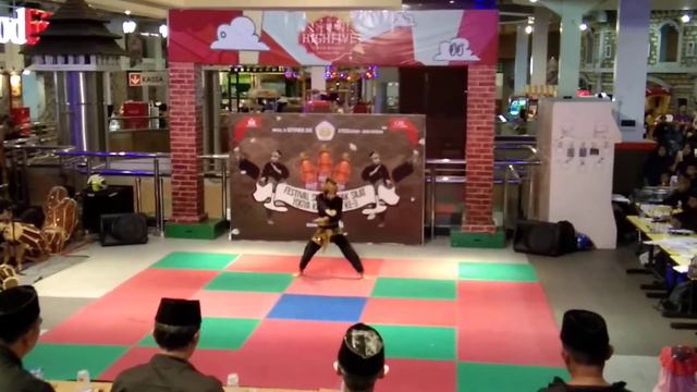 Lomba pasanggiri pencak silat...yogya kepatihan смотреть онлайн