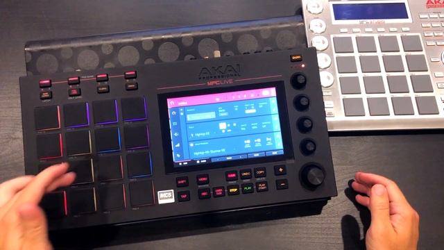 AKAI MPC LIVE ОБЗОР | СТОИТ ЛИ СВОИХ ДЕНЕГ? РАСПАКОВКА, СРАВНЕНИЕ С MPC STUDIO смотреть онлайн