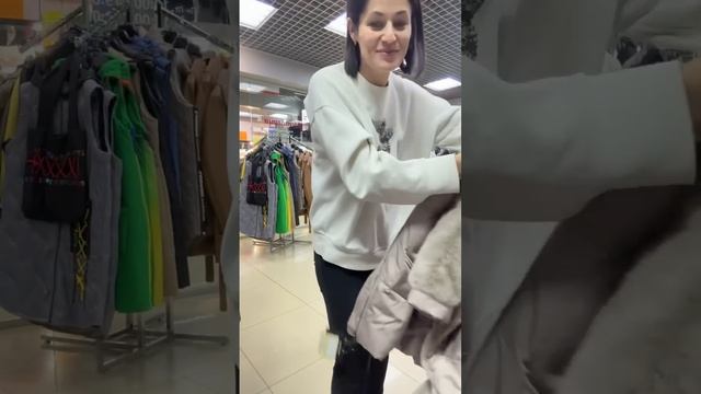 ПУХОВИКИ и ПУХОВИКИ ❤️ Заказ можно сделать по номеру 8 929 437 77 39 (ват сап) смотреть онлайн