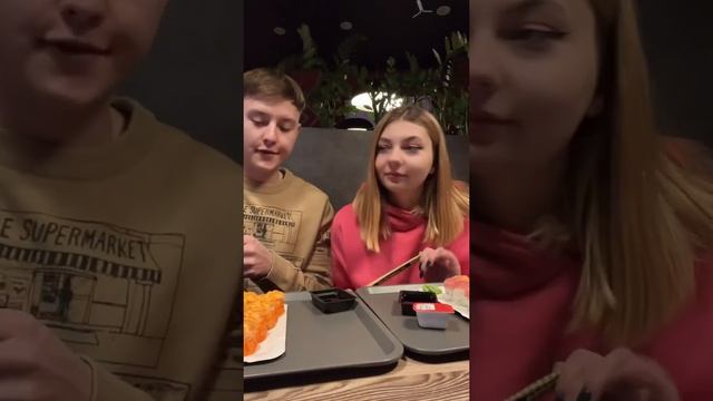 ОБЗОР ЕДЫ. ROLL.lg 2021