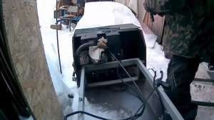 Как заводиться мотобуксировщик в 30градусный мороз ПРОЛИВАЕМ КИПЯТКОМ