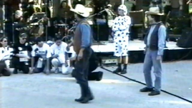 ROLM Halloween 1994 Skit 1: Rawhide / Name Song смотреть онлайн