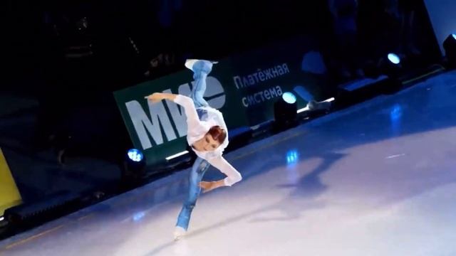 Aleksandra Trusova ПОКАЗАТЕЛЬНЫЙ НОМЕР «Не брошу на полпути» смотреть онлайн