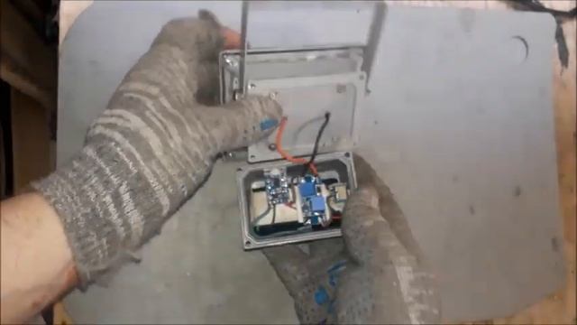 АВТОНОМНЫЙ прожектор на 10 ВТ