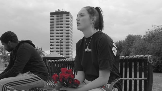 Sophie - Gone [Official Music Video] смотреть онлайн