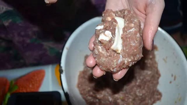 Котлеты с шампиньонами, оригинальный рецепт смотреть онлайн