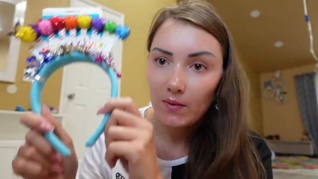 Влог из США/Покупаю детям одежду/Ищу все с русалкой для дня рождения Эшли/Поход в Walmar/Калифорния смотреть онлайн