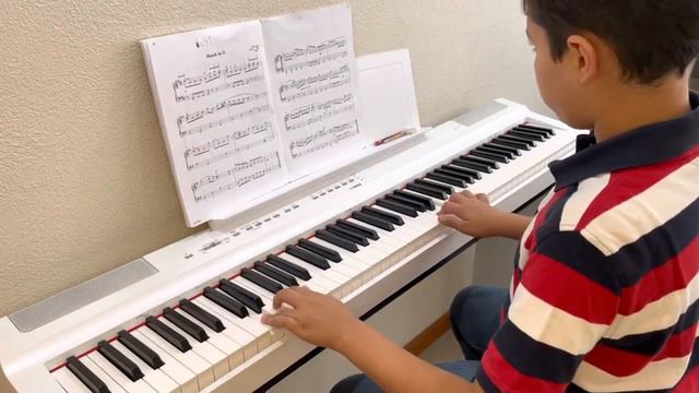 March in G (C.P.E. Bach) by Gabriel González Navarro смотреть онлайн