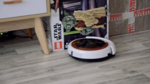Обзор самого бюджетного робот-пылесоса