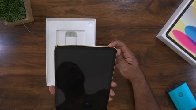iPad 10th Gen Unboxing… смотреть онлайн