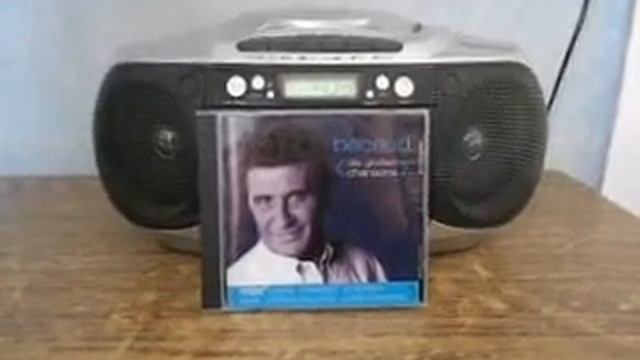 Gilbert Becaud-L´orange смотреть онлайн