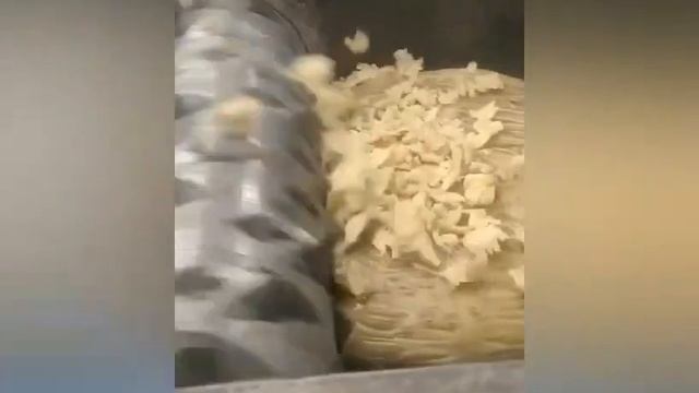 одноосный измельчитель ABS PVC PP PE HDPE PET LDPE EPS GPPS измельчитель пластика с большой головко смотреть онлайн