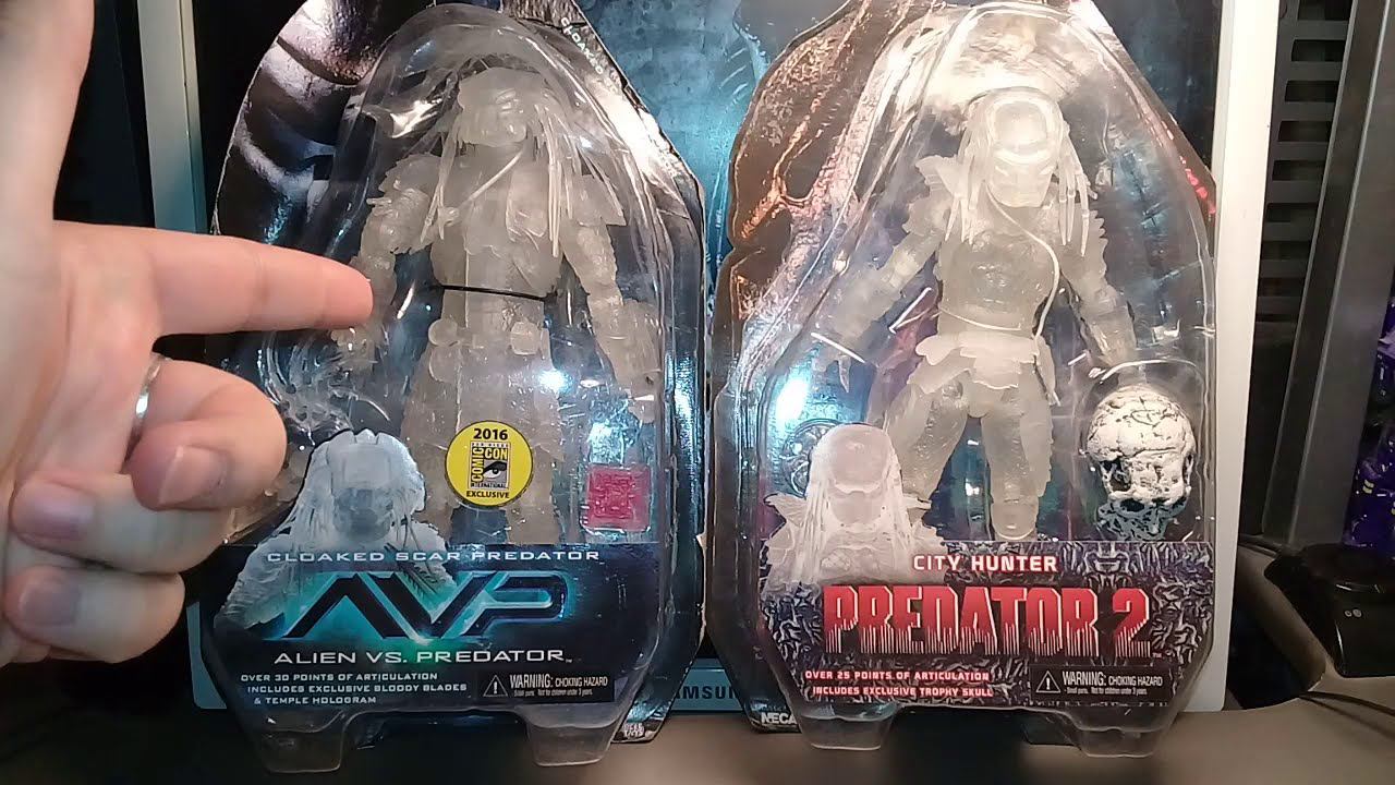 Trophy chase! Scar Predator (Cloaked) and Cloaked City Hunter Predator by Neca. смотреть онлайн