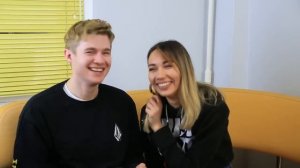 7 ПРИЗНАКОВ ТОГО ЧТО ПАРЕНЬ ХОЧЕТ ПОЦЕЛОВАТЬ ТЕБЯ